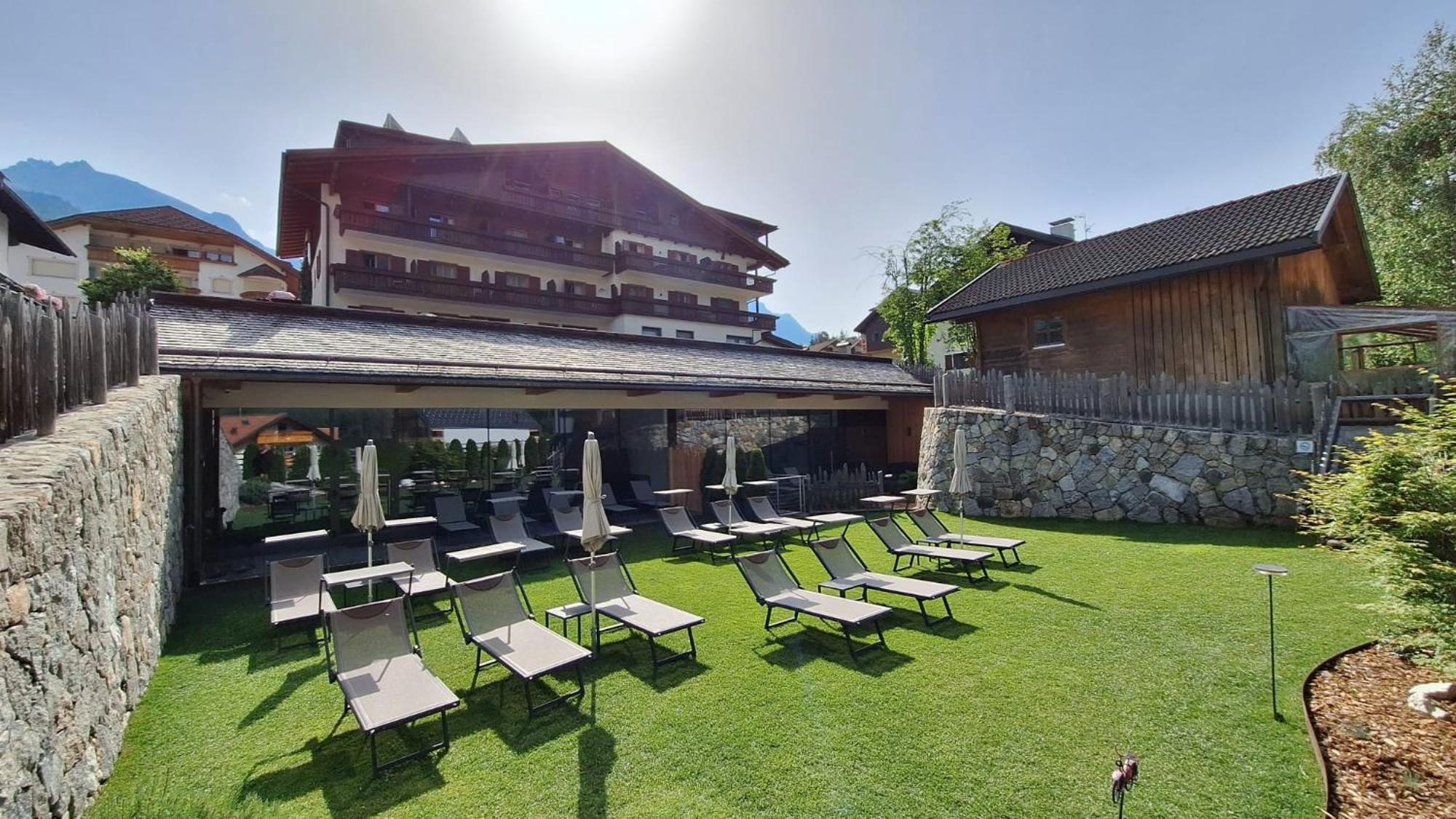 Garni Hotel Residence Diamant San Vigilio Di Marebbe Exterior photo