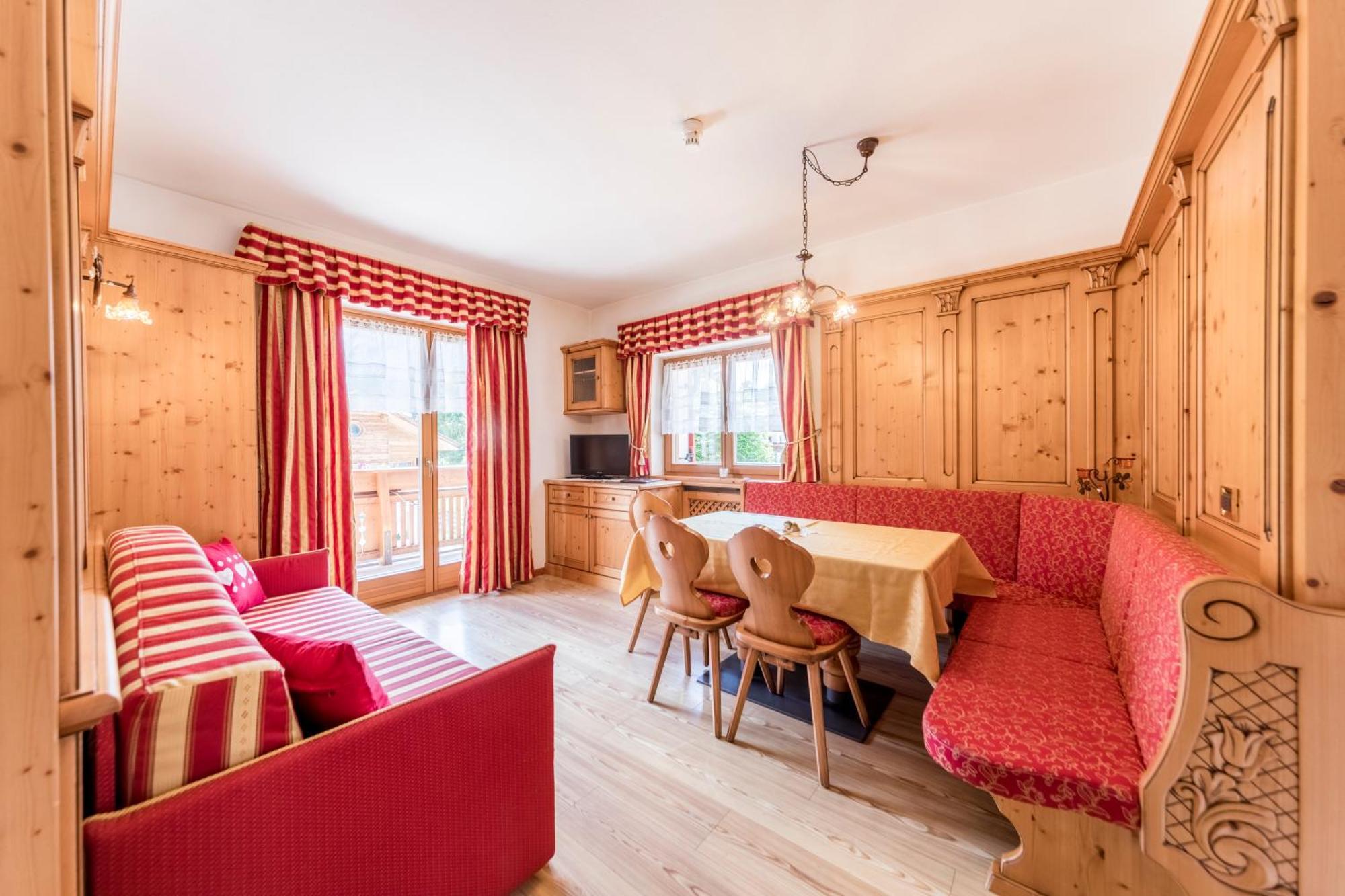 Garni Hotel Residence Diamant San Vigilio Di Marebbe Exterior photo